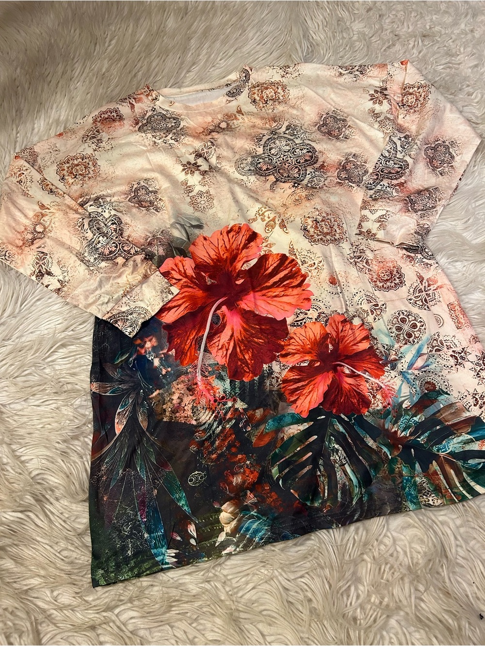 Floral Hibiscus Print Women’s Top in Peach and Red
